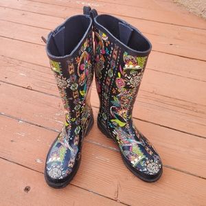 Sakroots Tall Rubber Rain boots, size 8